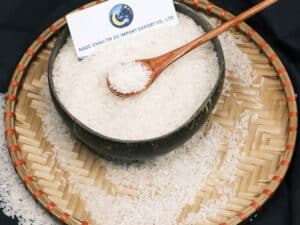 Premium white rice from Thailand and Vietnam