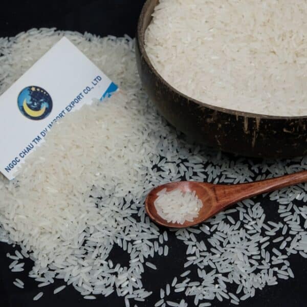 Premium white rice from Thailand and Vietnam