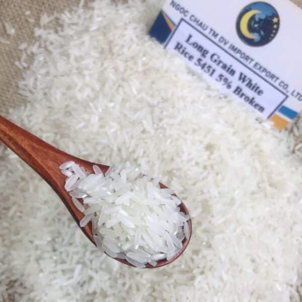 Premium white rice from Thailand and Vietnam